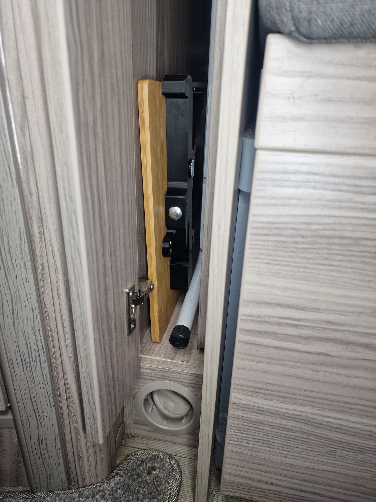 Fiat Ducato Outdoor Foldaway Shelf