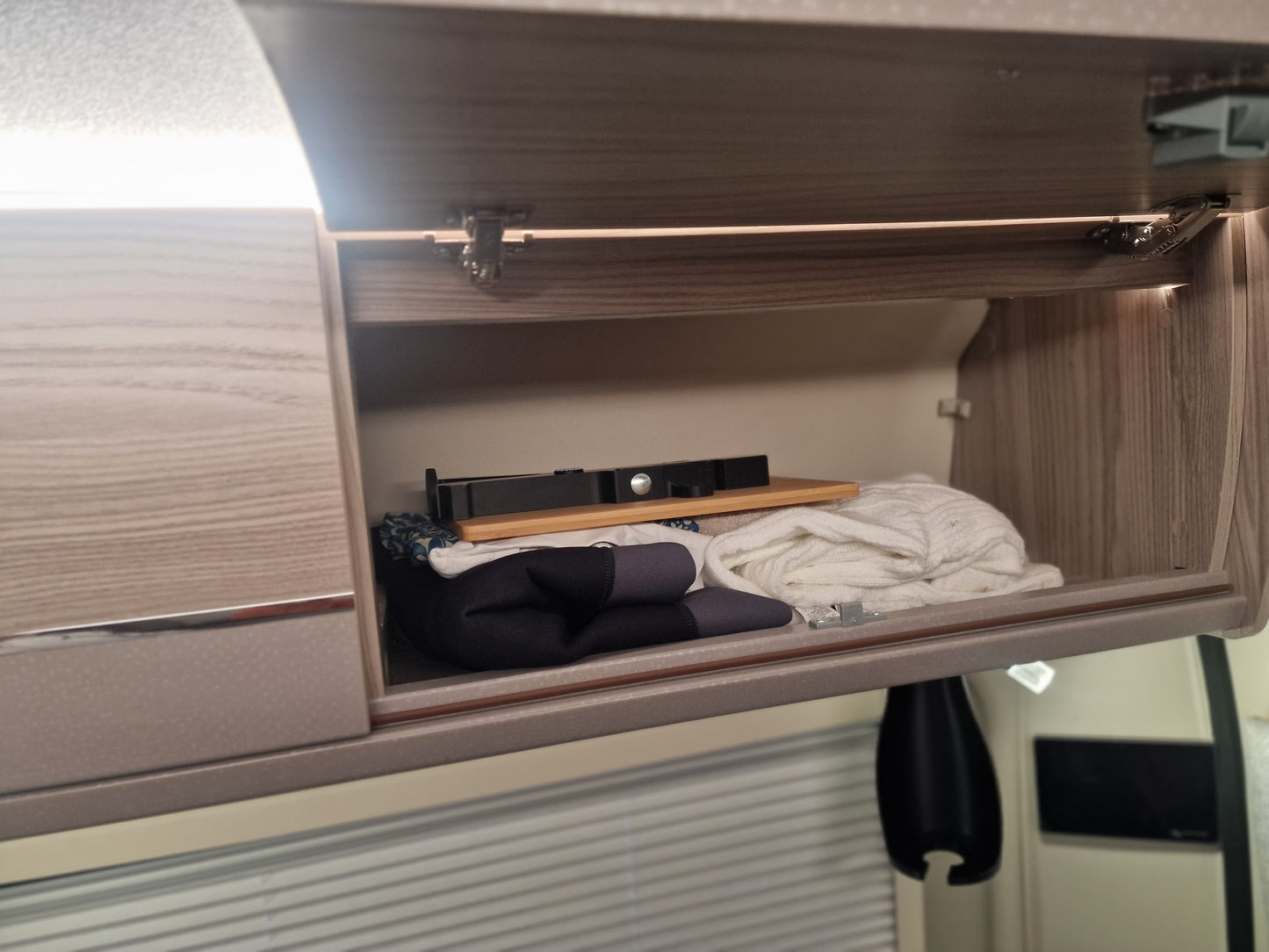 Fiat Ducato Outdoor Foldaway Shelf